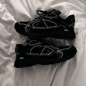 Men’s Dior B30 triple black